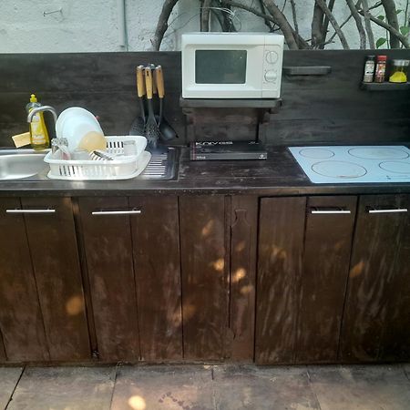 Bed and Breakfast L'Epicurien Cotonou Esterno foto